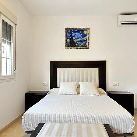 Taro Beach Home Малага Екстер'єр фото